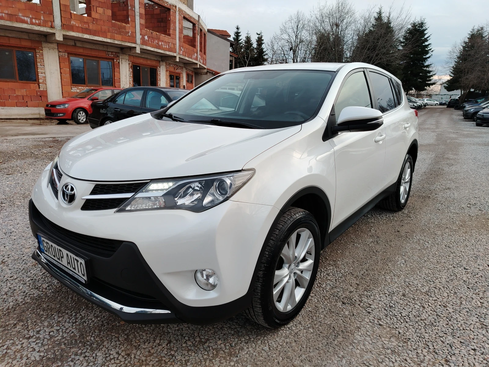 Toyota Rav4 2.2 D4D-150к.с/4x4/КЛИМАТРОНИК /НАВИГАЦИЯ!!!  - изображение 3