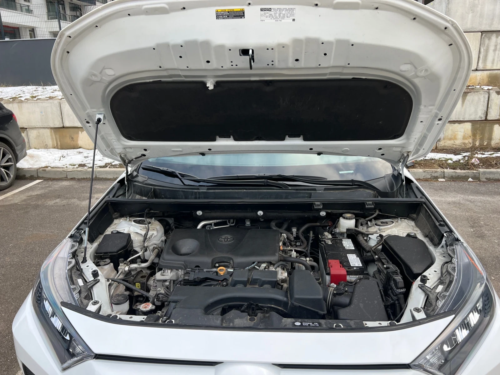 Toyota Rav4  2.5 AWD LE - изображение 10