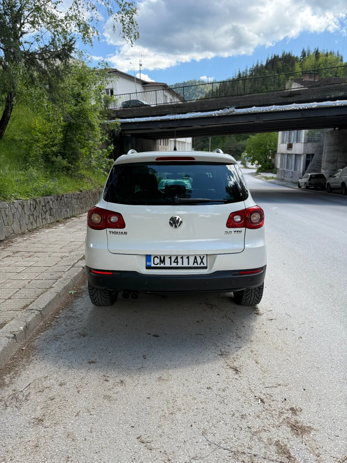 VW Tiguan 2.0 TDI 4x4 - изображение 6