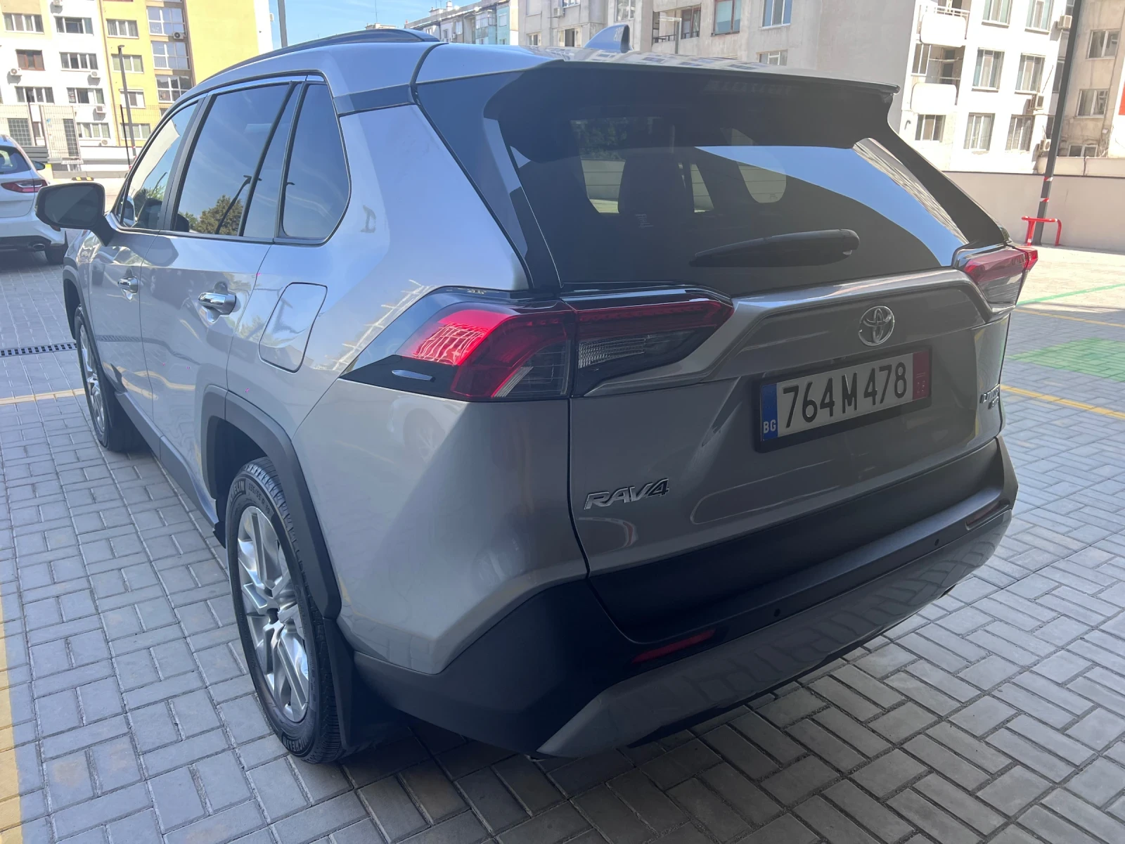 Toyota Rav4 2.5i / ОБДУХВАНЕ/ JBL музика/ 360 камери/LIMITED - изображение 5