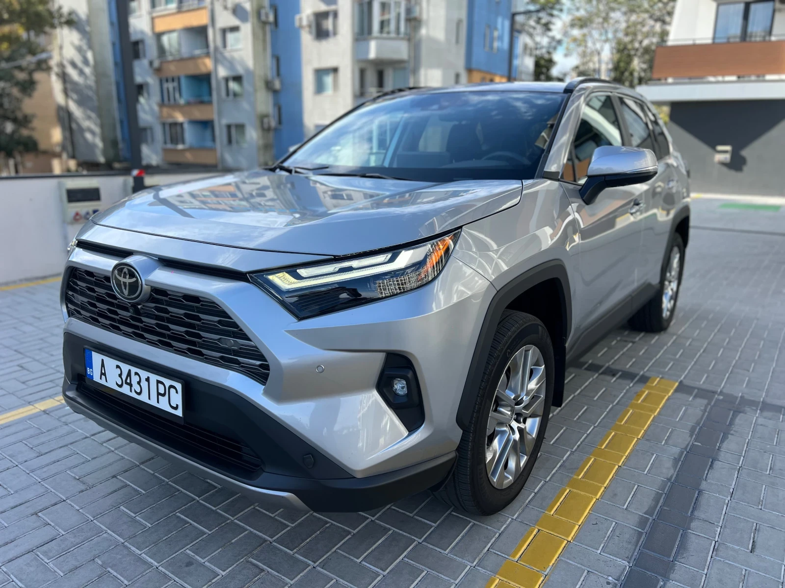 Toyota Rav4 / 360 / JBL / LIMITED | Mobile.bg   1