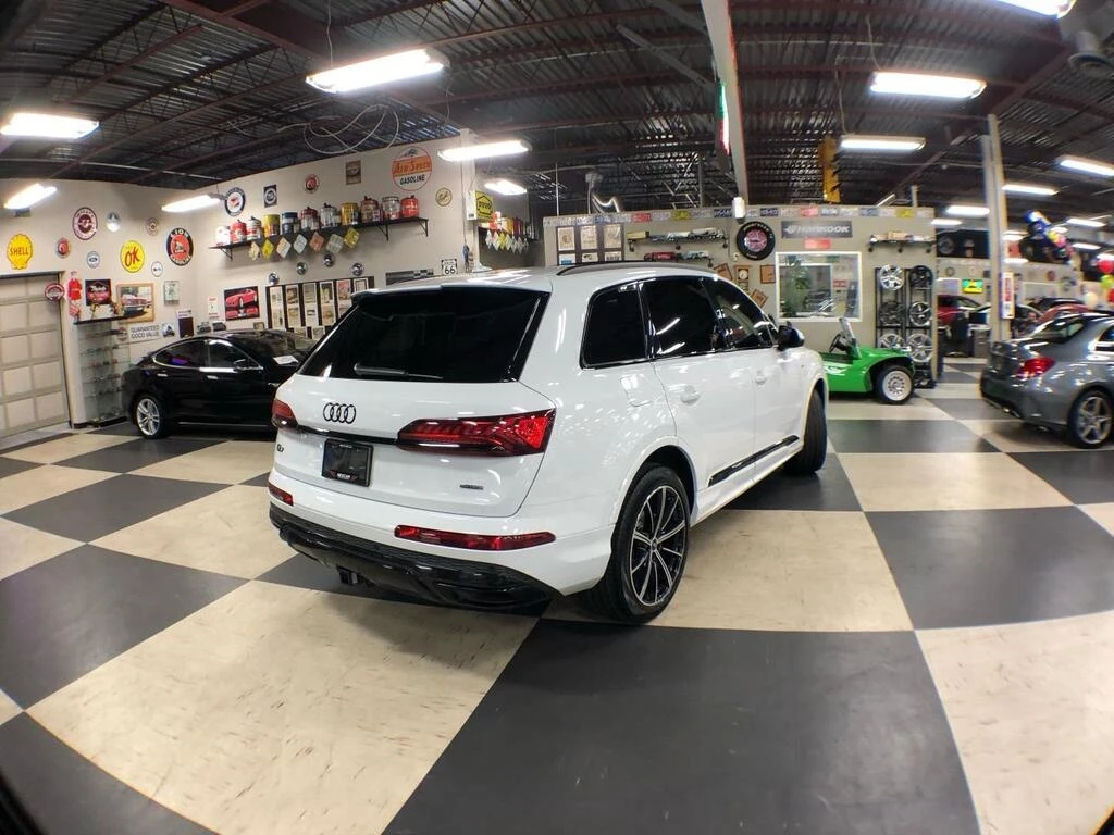 Audi Q7 * S LINE AWD 7 PASS NAVI LEATHER PAN/ROOF B/SPOT C - изображение 6