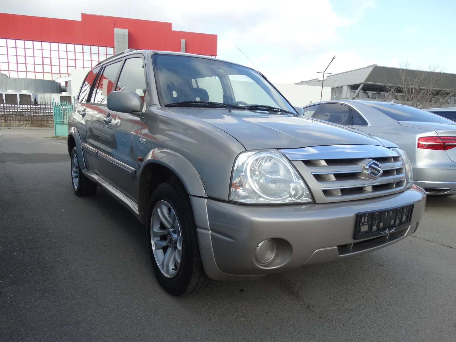 Suzuki XL-7 2.7 v6 AVTOMATIK - изображение 4