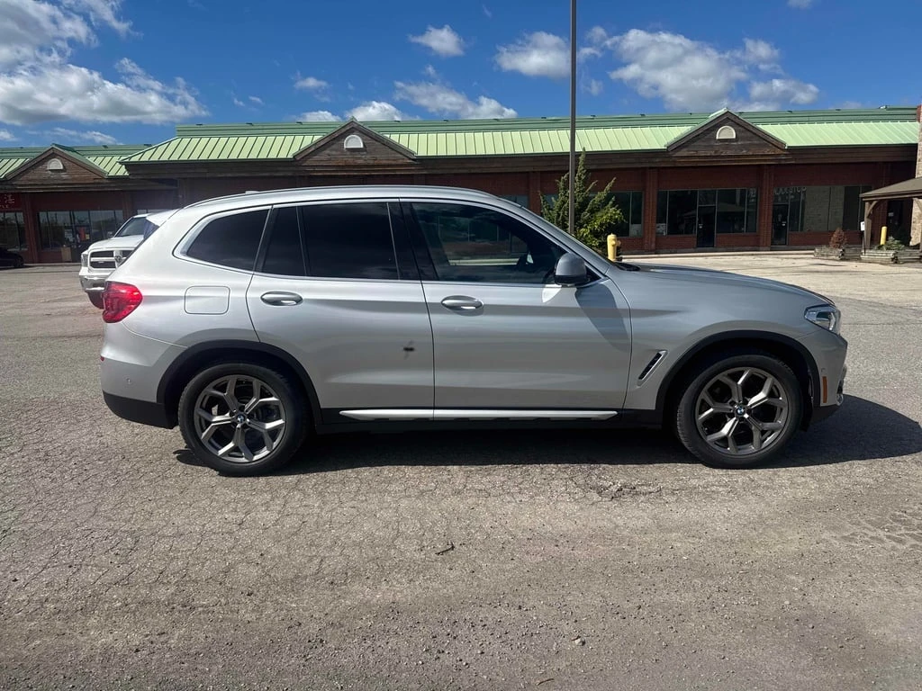 BMW X3 * xDrive30e * CARFAX * PANO* NAVI - изображение 3
