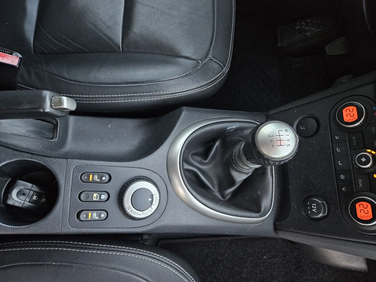 Nissan Qashqai 2.0i 4x4 SWISS EDITION  | Mobile.bg � ����������� 12