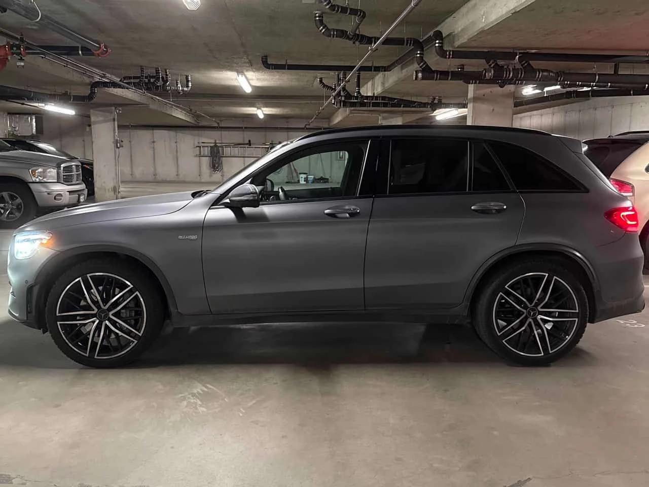 Mercedes-Benz GLC 43 AMG * 360 * ДИСТРОНИК * BURMESTER * ПОДГРЕВИ, снимка 2 - Автомобили и джипове - 53820439