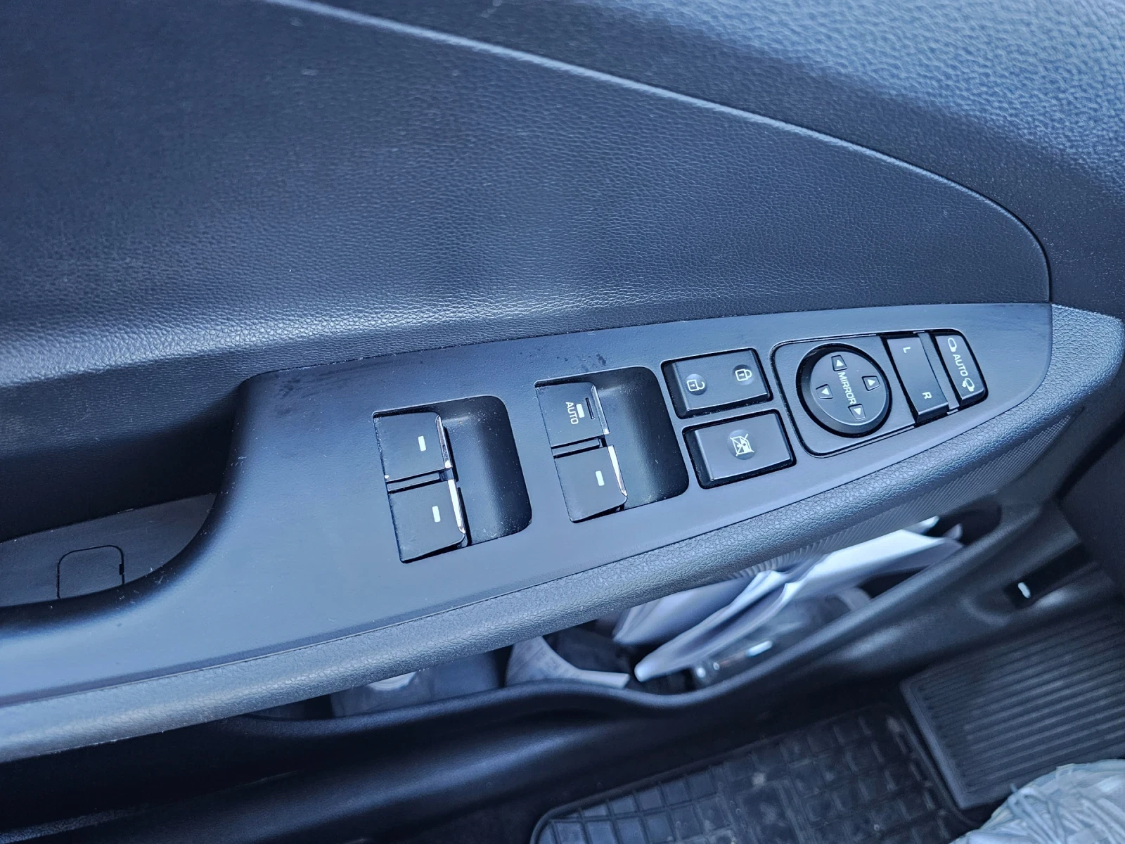 Hyundai Tucson * PREMIUM EDITION* 4�4*  | Mobile.bg � ����������� 13