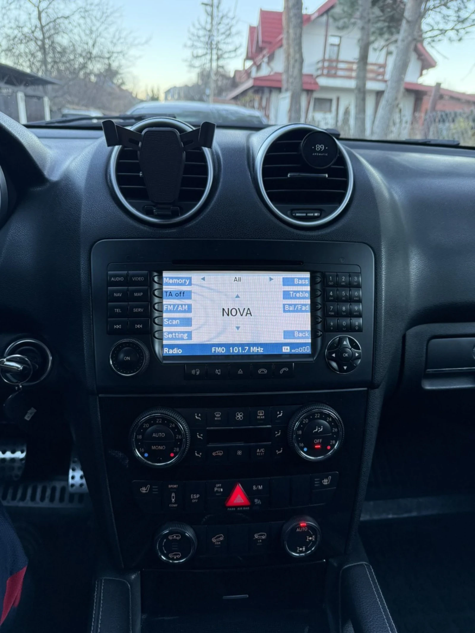 Mercedes-Benz ML 320, снимка 16 - Автомобили и джипове - 54000477