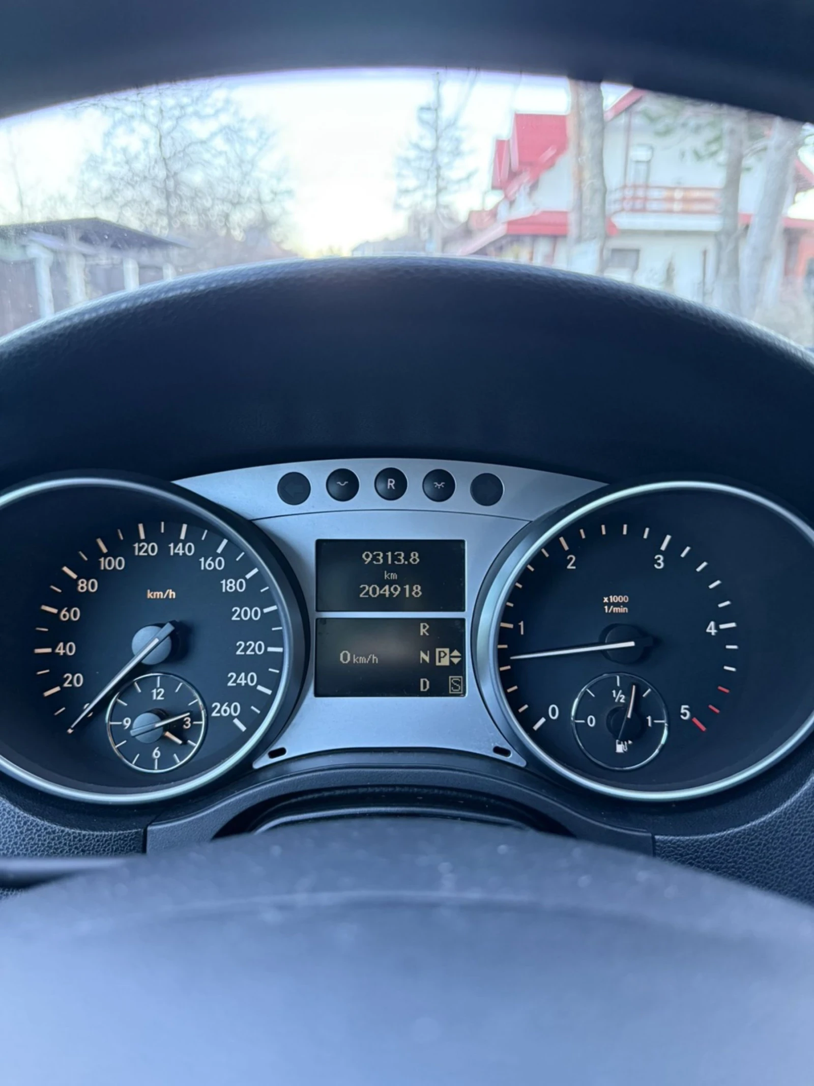 Mercedes-Benz ML 320, снимка 17 - Автомобили и джипове - 54000477