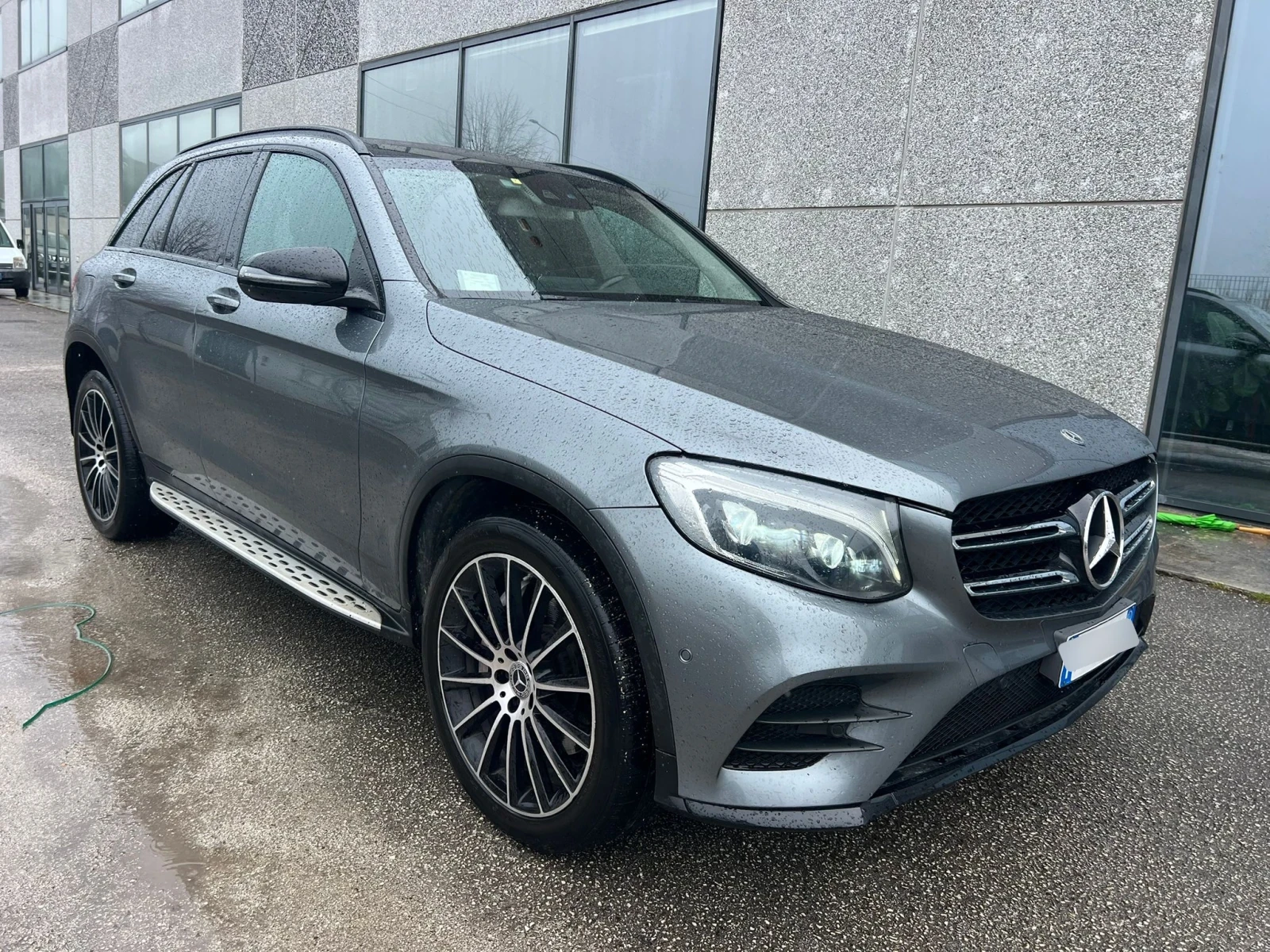 Mercedes-Benz GLC 250 4Matic Exclusive, снимка 2 - Автомобили и джипове - 54067797