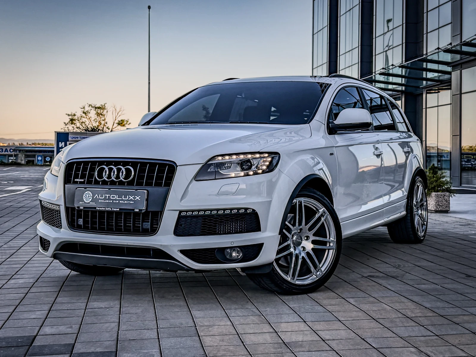 Audi Q7 3.0TDI EXCLUSIVE/3xTV/S Line Plus/21/PANO/FULLMAXX
