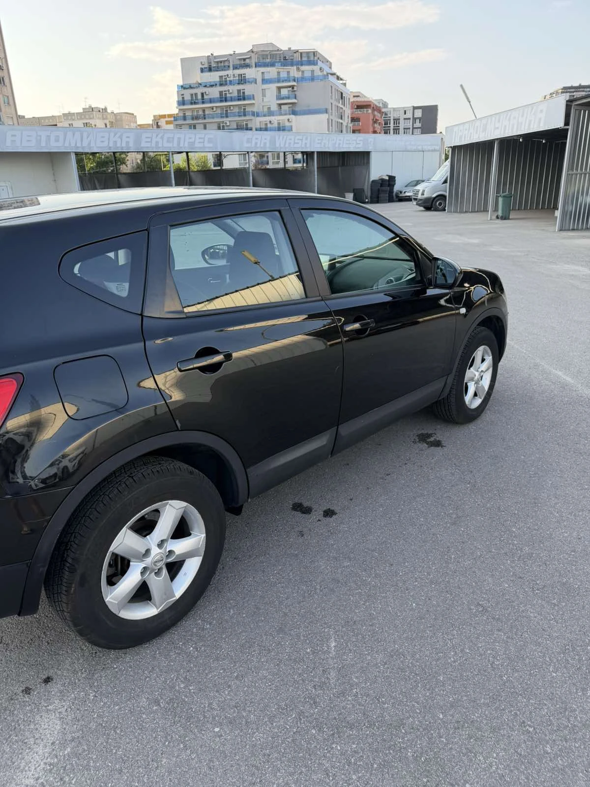 Nissan Qashqai J10, снимка 9 - Автомобили и джипове - 55335157
