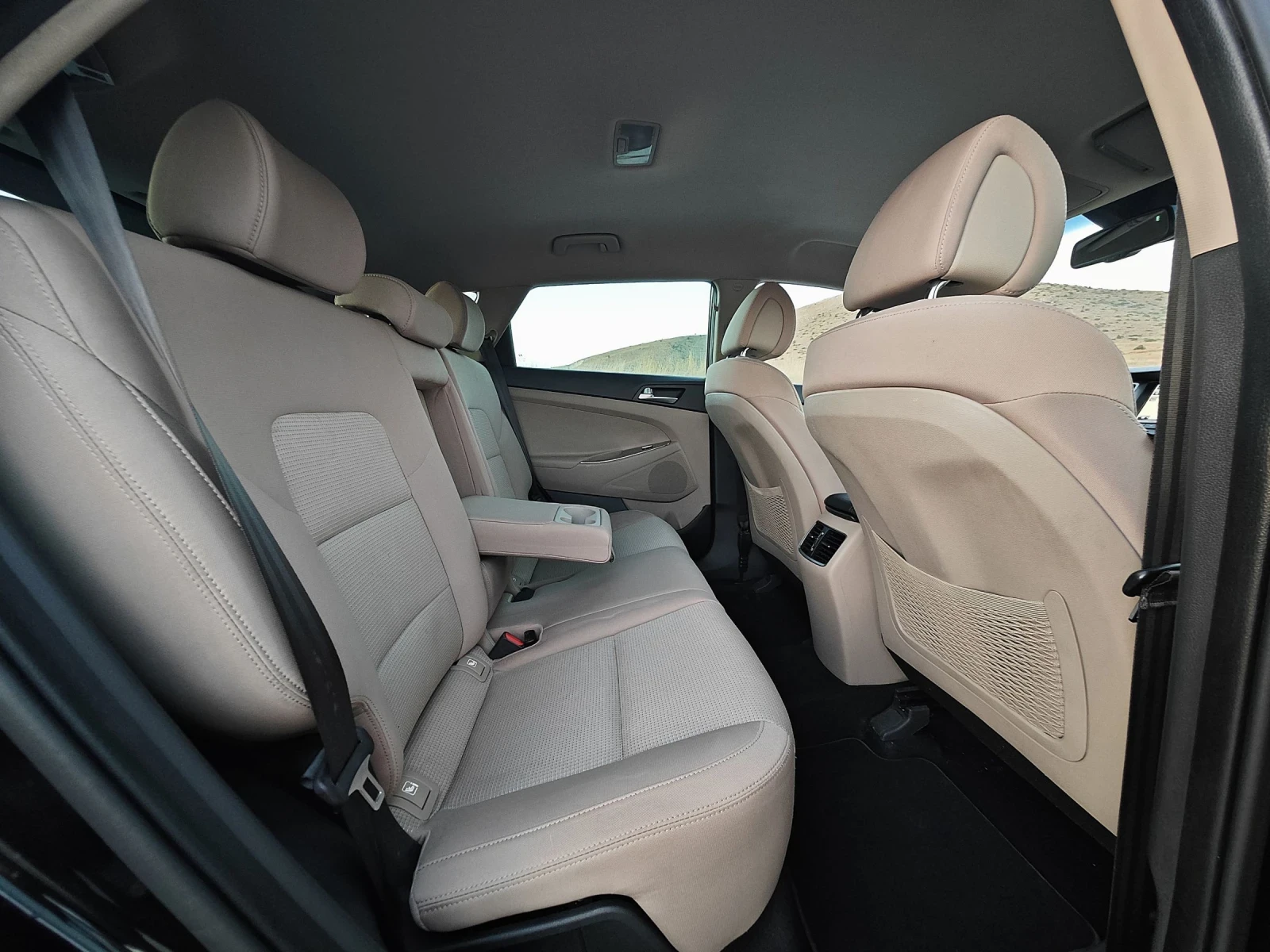 Hyundai Tucson * XPOSSIBLE* FULL* , снимка 15 - Автомобили и джипове - 55468266