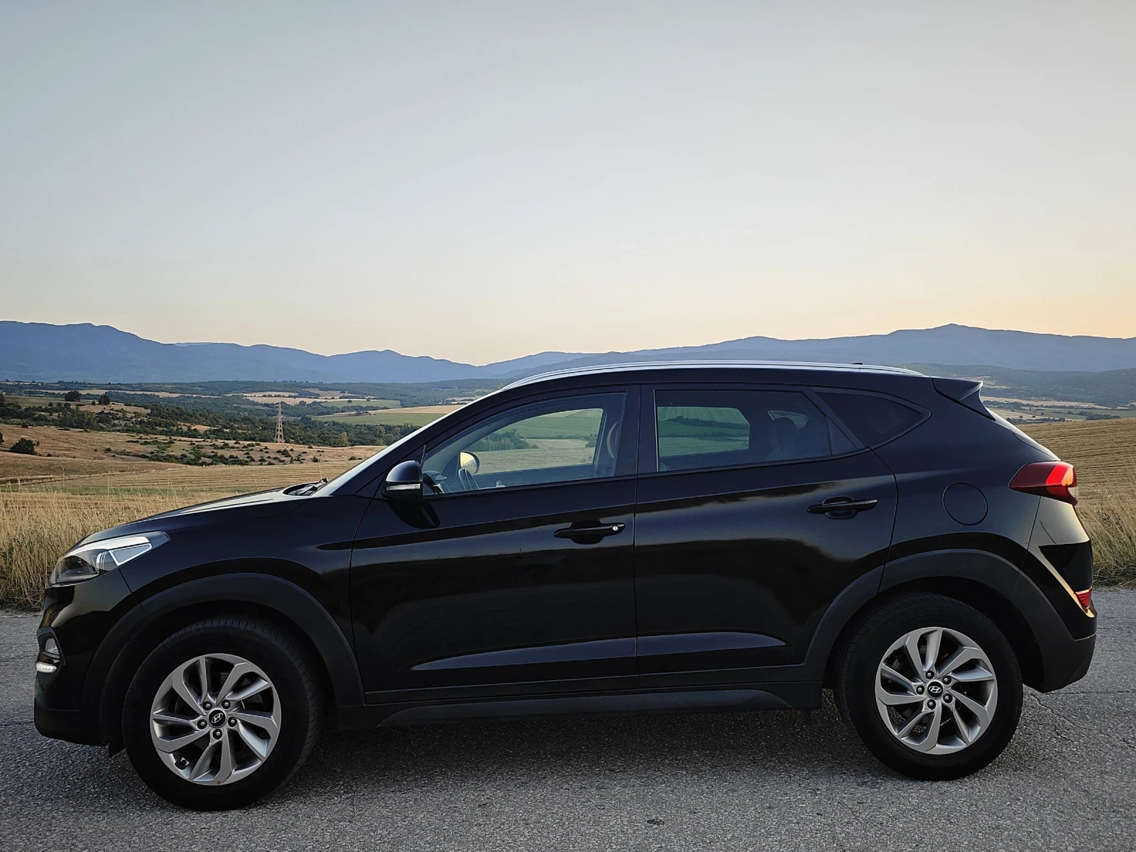 Hyundai Tucson * XPOSSIBLE* FULL* , снимка 6 - Автомобили и джипове - 55468266
