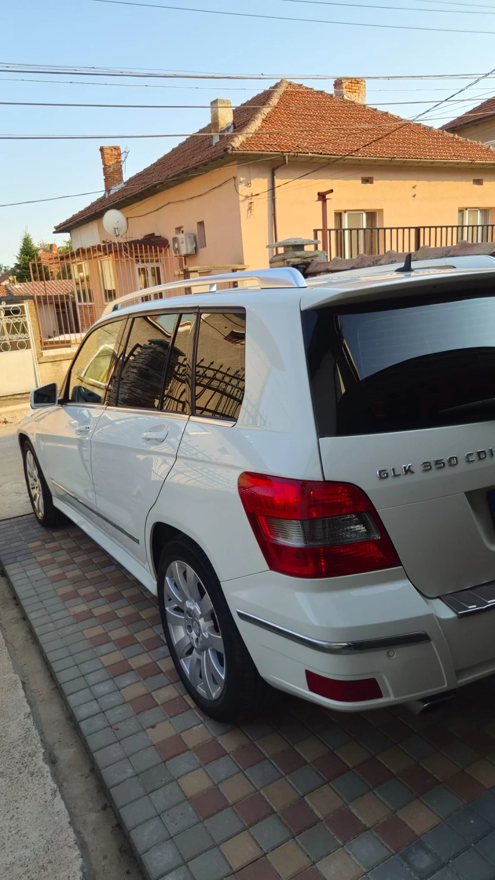 Mercedes-Benz GLK 350 CDI Sport , снимка 4 - Автомобили и джипове - 55780177
