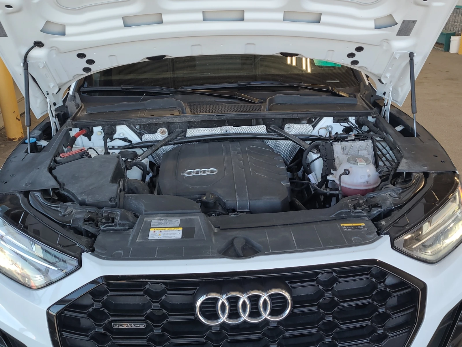 Audi Q5 Progressiv /  АВТОКРЕДИТ, снимка 16 - Автомобили и джипове - 56662334