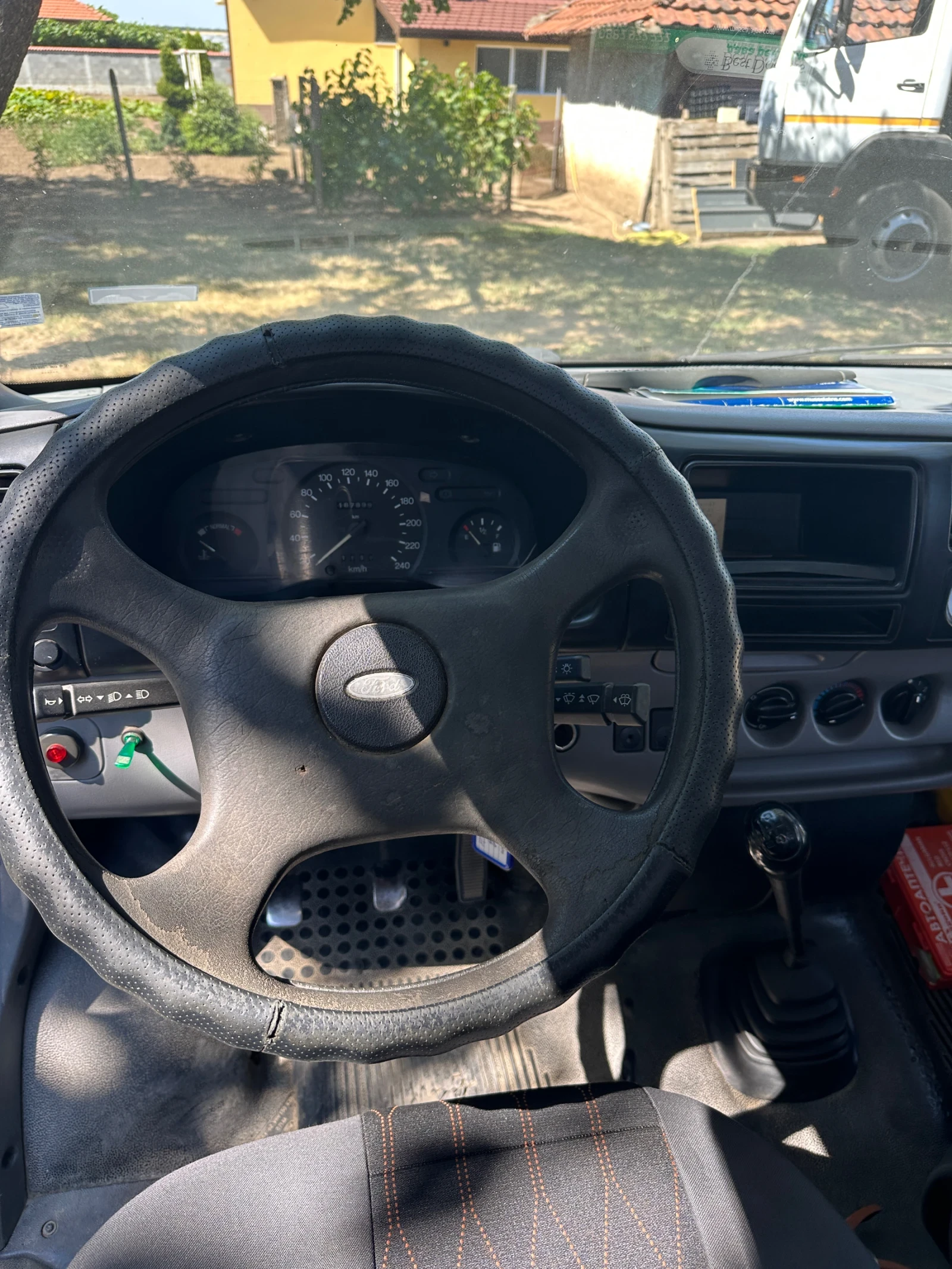 Ford Transit  - изображение 8