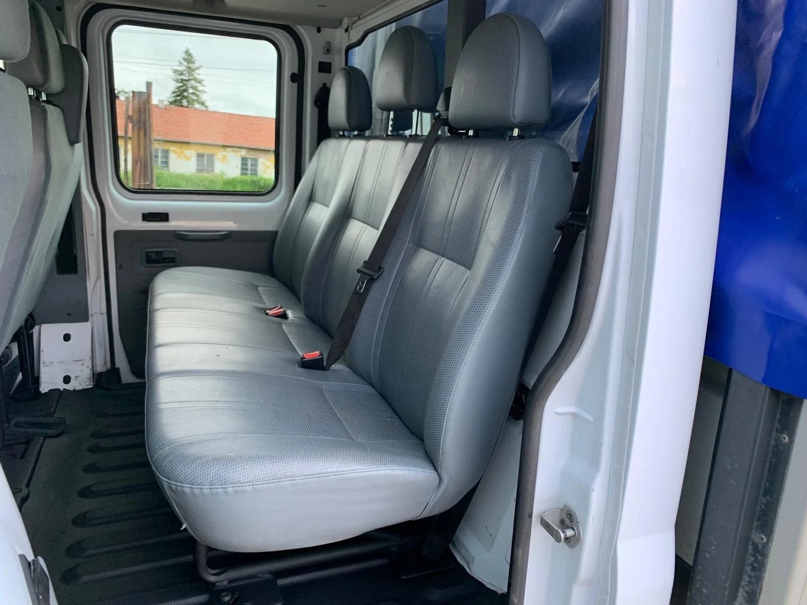 Ford Transit 3, 5т Категория В 6+ 1 места, снимка 13 - Бусове и автобуси - 54585870