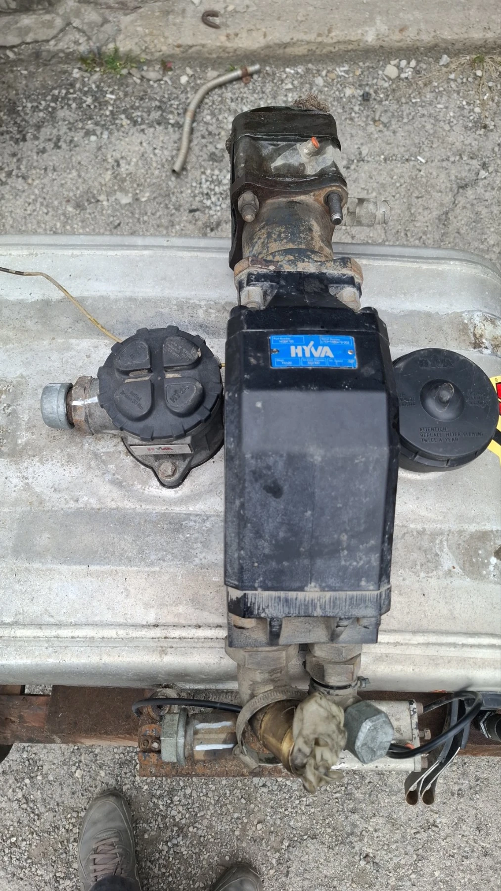 ХИДРАВЛИЧНА ДВУКРЪГОВА СИСТЕМА КОМПЛЕКТ HYVA, снимка 7 - Части - 53950099