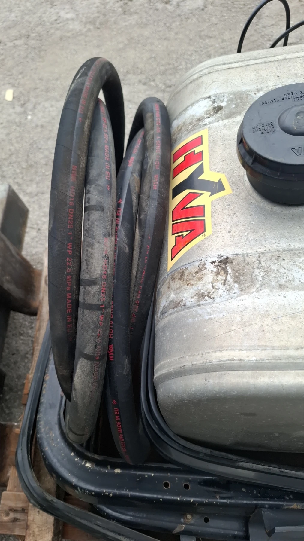 ХИДРАВЛИЧНА ДВУКРЪГОВА СИСТЕМА КОМПЛЕКТ HYVA, снимка 4 - Части - 53950099