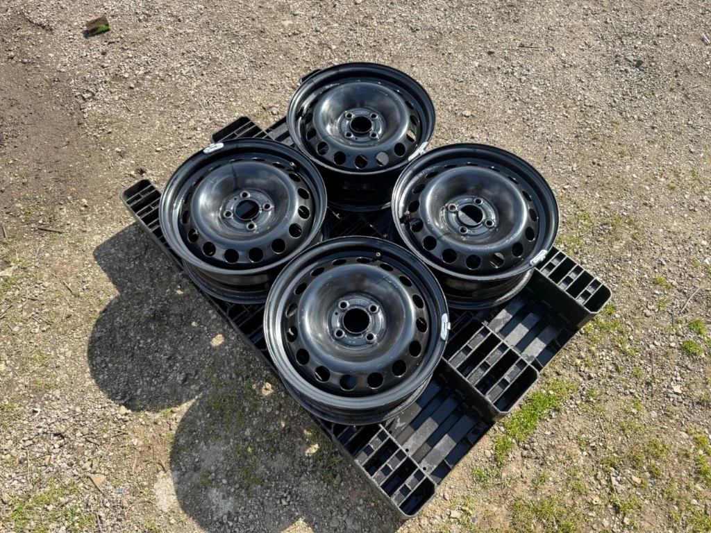 Джанти за Renault Kangoo, снимка 3 - Гуми и джанти - 54328868