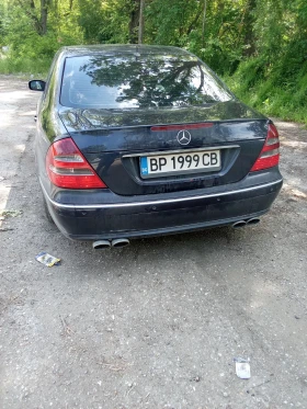 Mercedes-Benz E 320, снимка 5