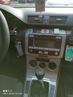 VW Passat B6 - 2500 € / 4889.57 лв. - 85244251 3