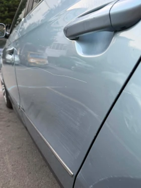 VW Passat B6 - 2900 € / 5671.91 лв. - 76090105 6