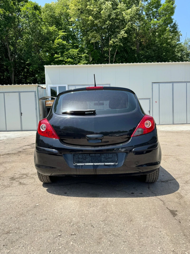 Opel Corsa 1.0, снимка 3 - Автомобили и джипове - 47570937