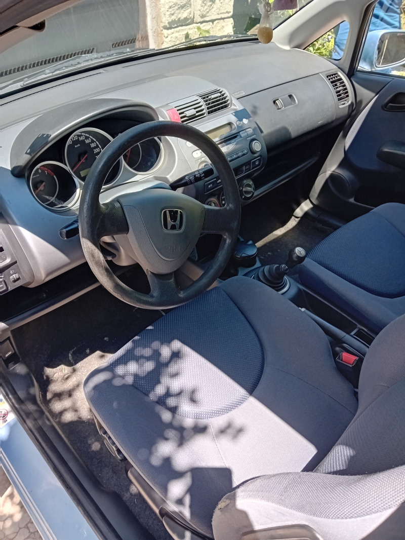 Honda Jazz, снимка 4 - Автомобили и джипове - 46463002