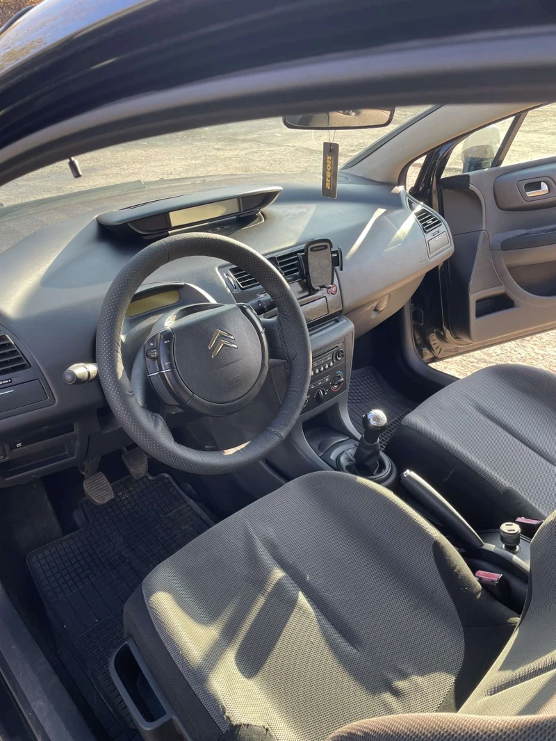 Citroen C4 1.6 HDi 16v, снимка 8 - Автомобили и джипове - 48012927