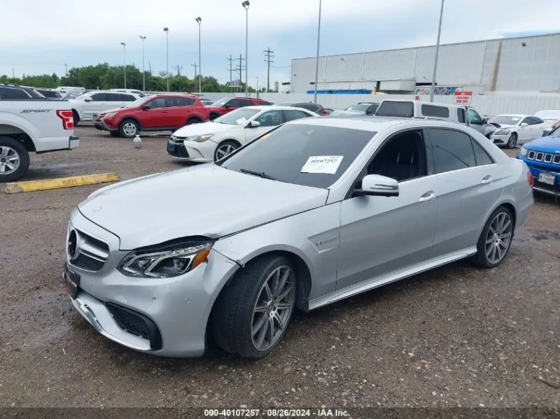 Mercedes-Benz E 63 AMG, снимка 1 - Автомобили и джипове - 48724244