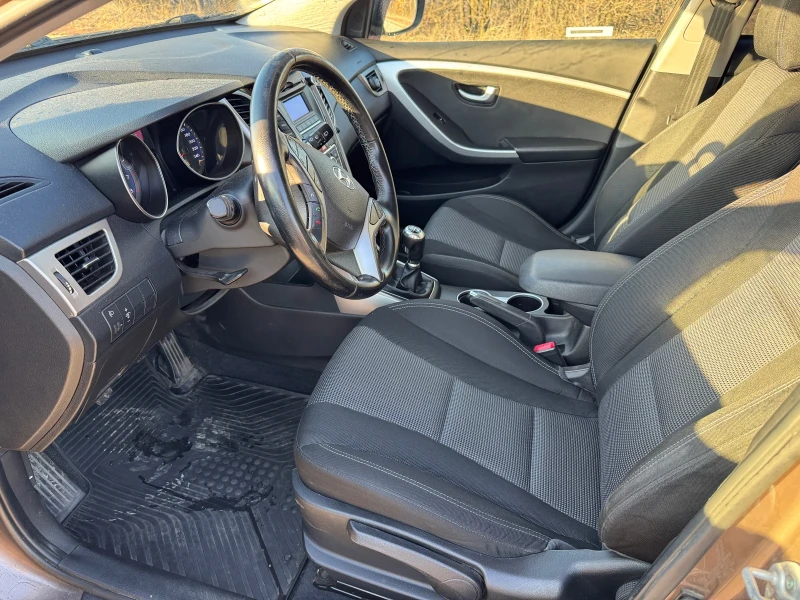 Hyundai I30 1.6MPI става за ГАЗ, снимка 10 - Автомобили и джипове - 48741085