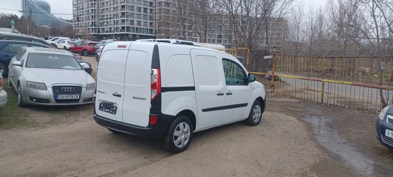 Renault Kangoo 98 000км. Хладилен -20, снимка 3 - Автомобили и джипове - 49147507