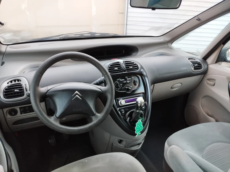 Citroen Xsara picasso 1.6 i ГАЗ / БЕНЗИН / EURO 4 , снимка 13 - Автомобили и джипове - 49231344