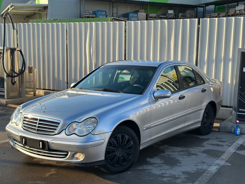 Mercedes-Benz C 200 Clasic, снимка 2 - Автомобили и джипове - 49349522