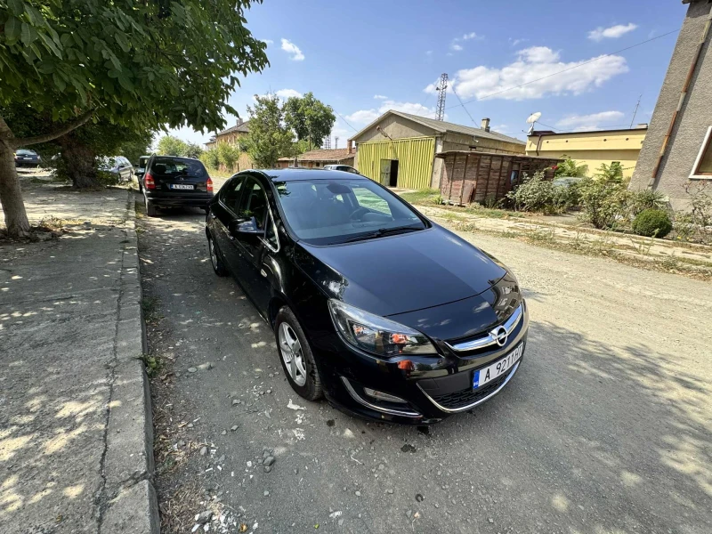 Opel Astra, снимка 2 - Автомобили и джипове - 52186898
