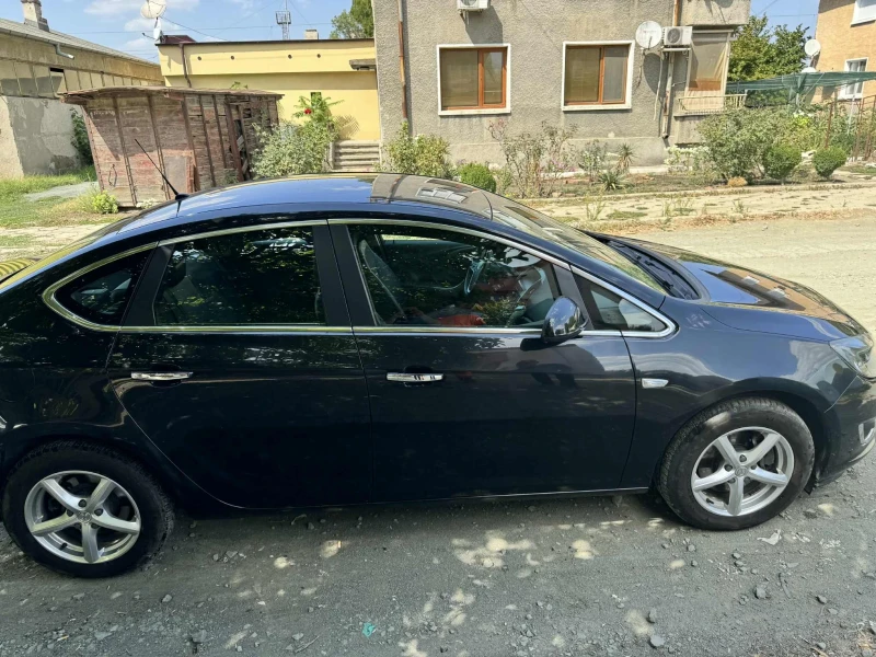Opel Astra, снимка 5 - Автомобили и джипове - 52186898