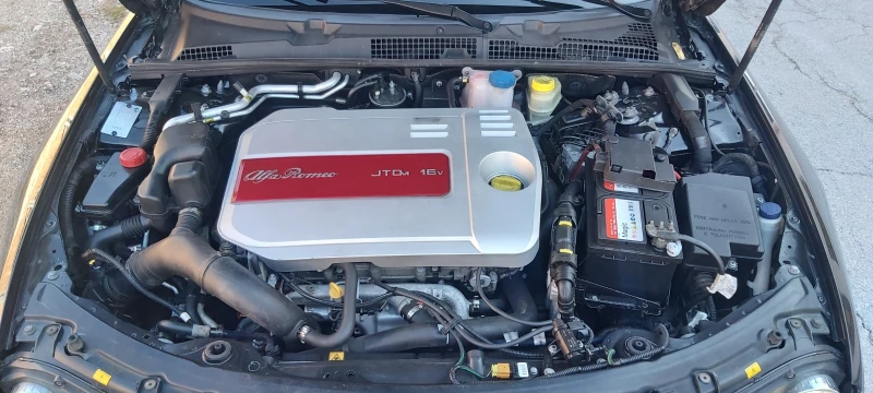 Alfa Romeo 159 1.9 JTd-NAVI, снимка 16 - Автомобили и джипове - 52119052