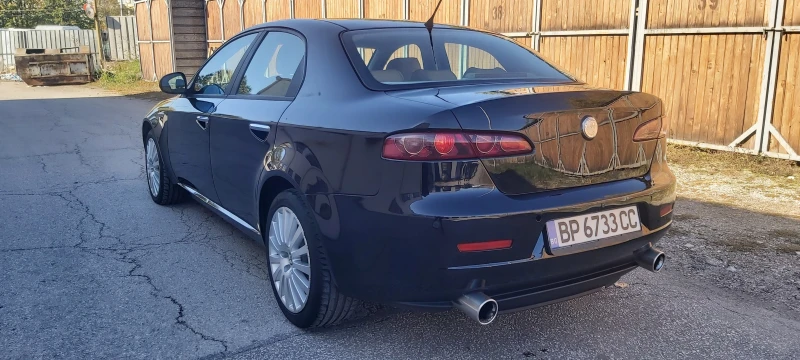 Alfa Romeo 159 1.9 JTd-NAVI, снимка 6 - Автомобили и джипове - 52119052