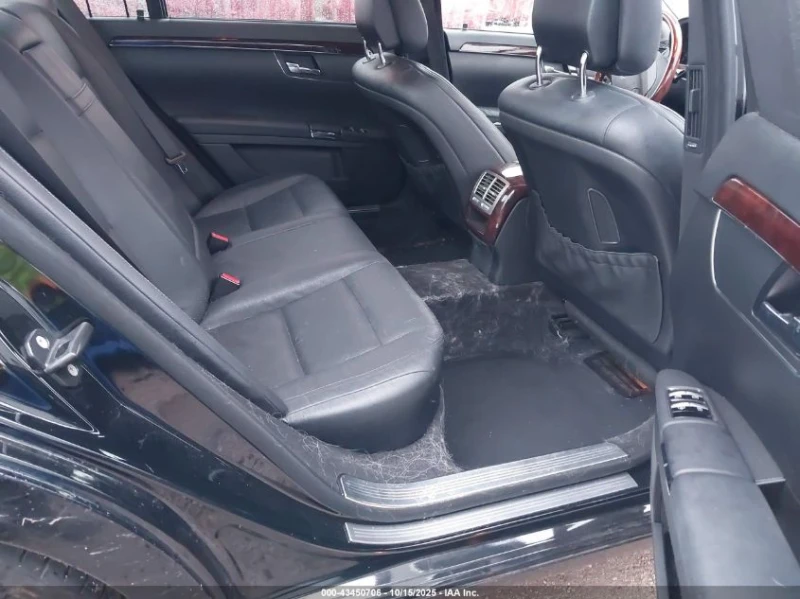 Mercedes-Benz S 550 4.6L V-8 DI, DOHC, VVT, TURBO, 429HP All Wheel, снимка 13 - Автомобили и джипове - 52666053