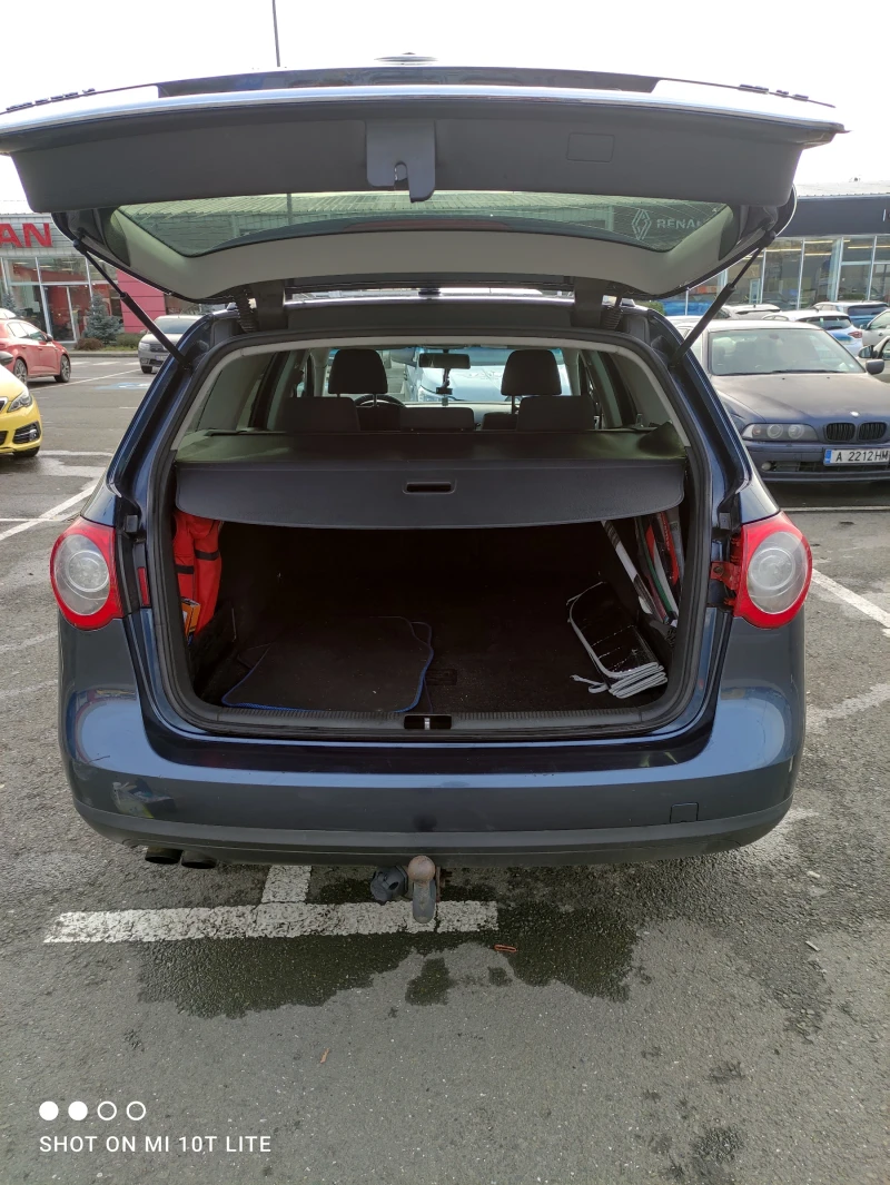 VW Passat B6, снимка 11 - Автомобили и джипове - 53392076