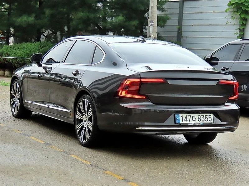 Volvo S90 КРАЙНА ЦЕНА: 19091 EUR, снимка 3 - Автомобили и джипове - 55966922