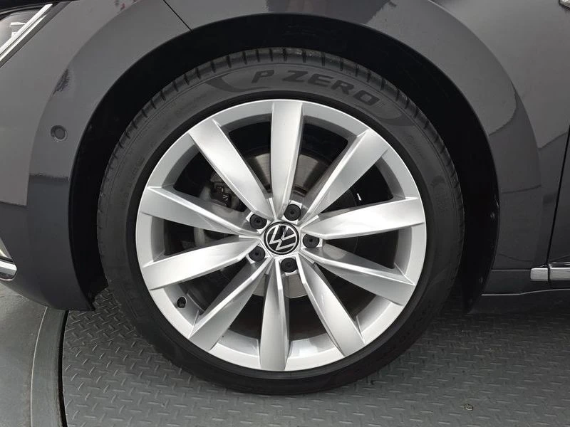 VW Arteon 2.0 TDI | HEAD UP* 360 CAM* МАСАЖ* , снимка 5 - Автомобили и джипове - 56067846