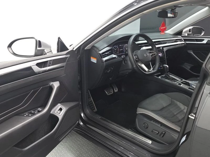 VW Arteon 2.0 TDI | HEAD UP* 360 CAM* МАСАЖ* , снимка 10 - Автомобили и джипове - 56067846