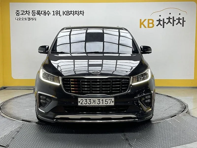 Kia Carnival 3.3 7-Seater Limousine President | Mobile.bg � ����������� 3