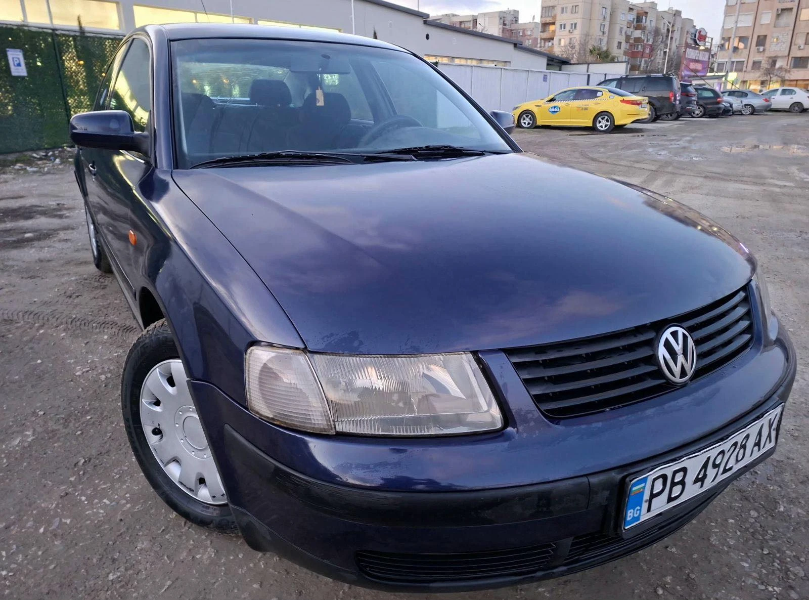 VW Passat 1.6 Газ Клима, снимка 1