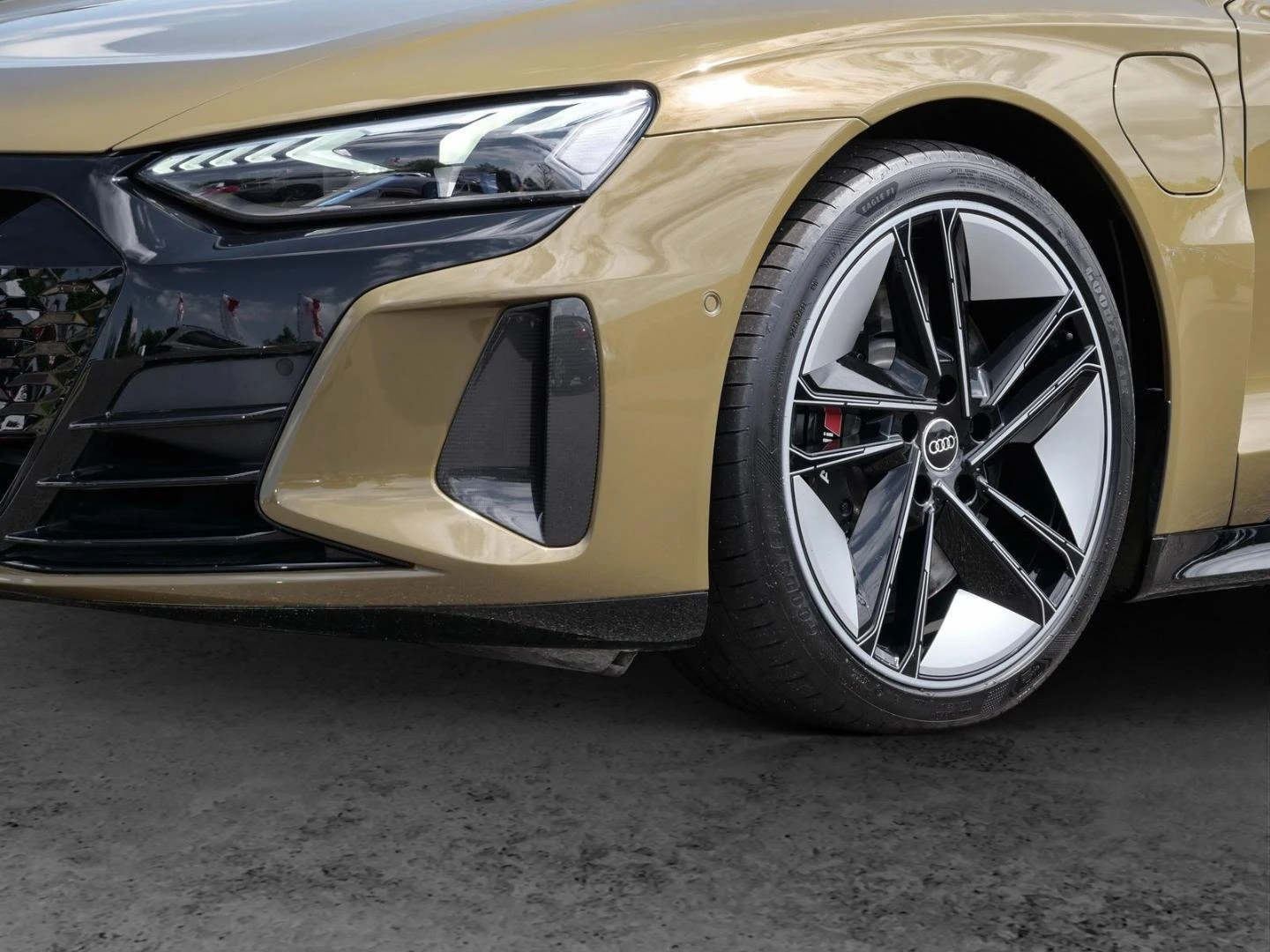 Audi E-Tron GT RS e-tron GT quattro - изображение 2