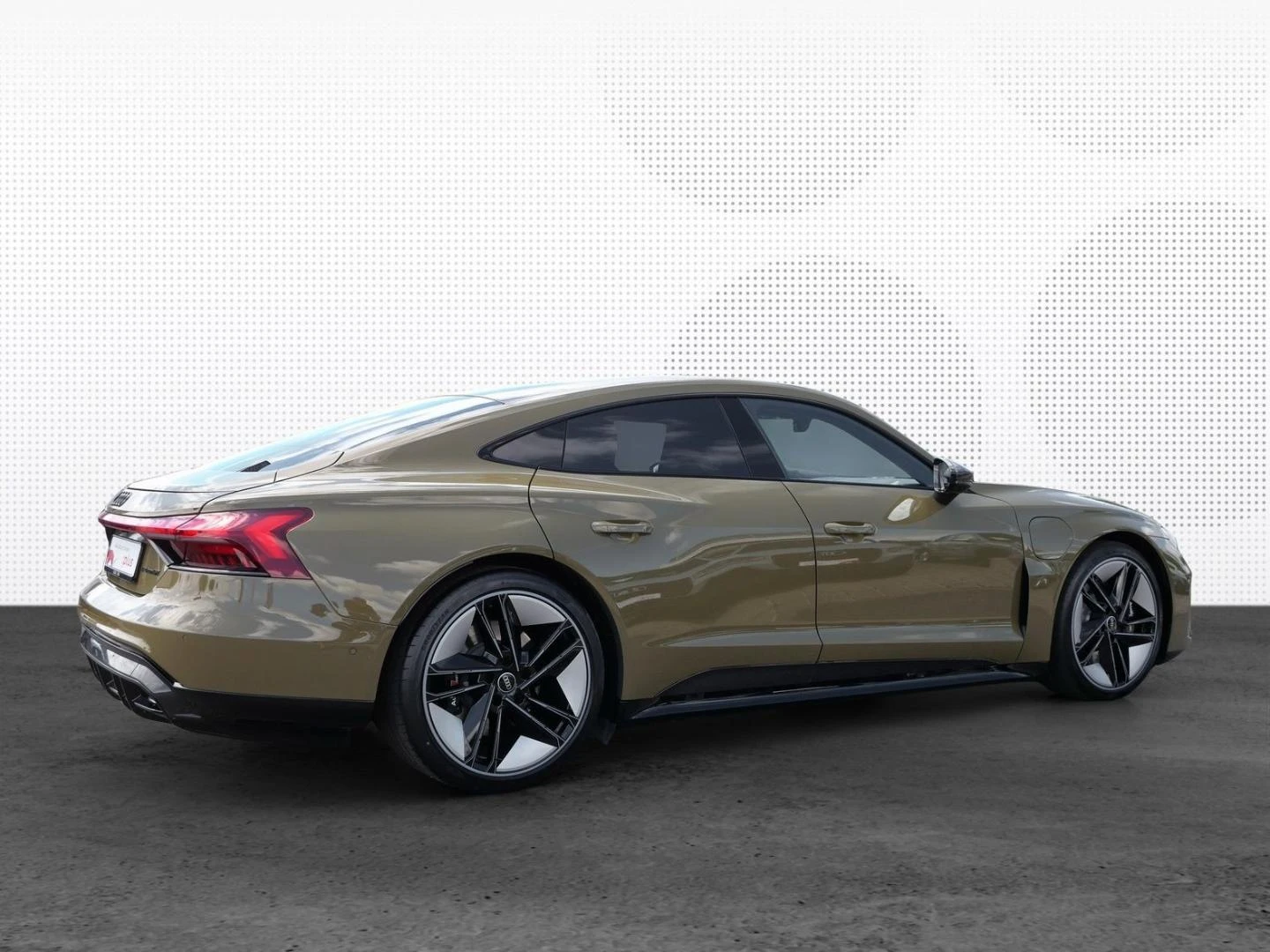 Audi E-Tron GT RS e-tron GT quattro - изображение 4