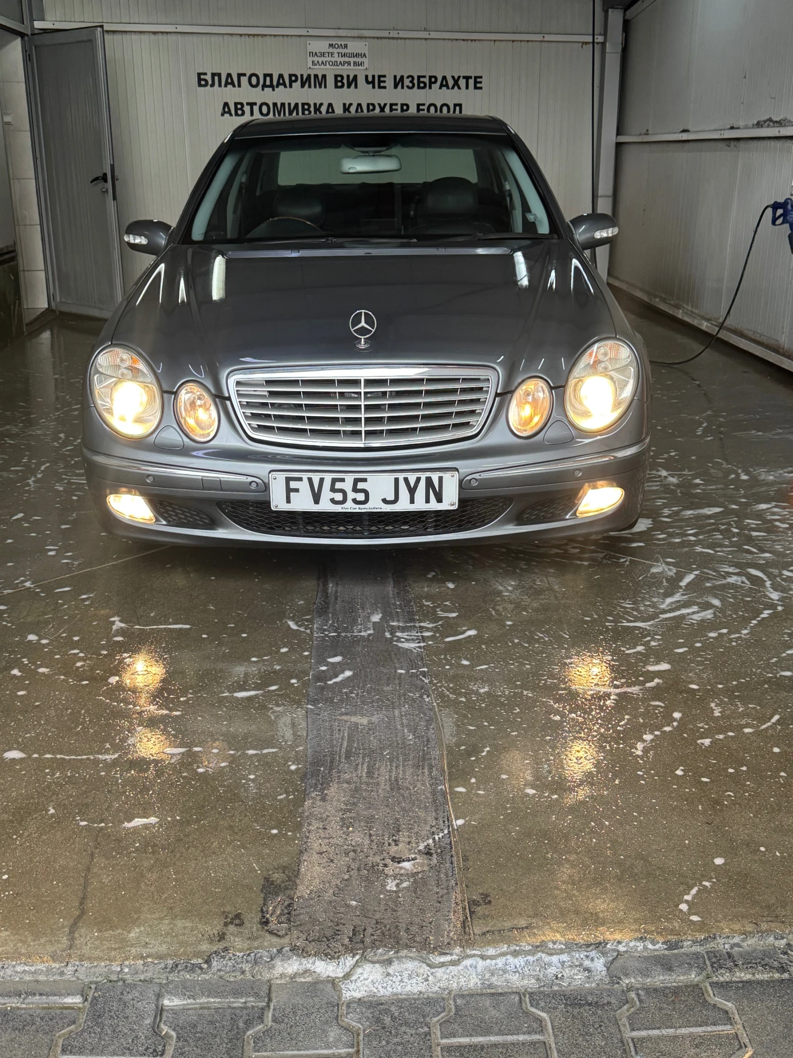 Mercedes-Benz E 220  - изображение 2